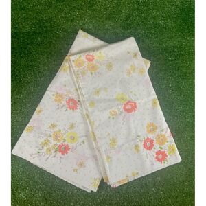Vintage‎ Floral Pillowcases Pair Yellow Orange Flowers Cottagecore Bedding